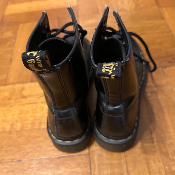 Doc Martens 1460 SMOOTH LEATHER LACE UP BOOTS - Picture 5 of 7